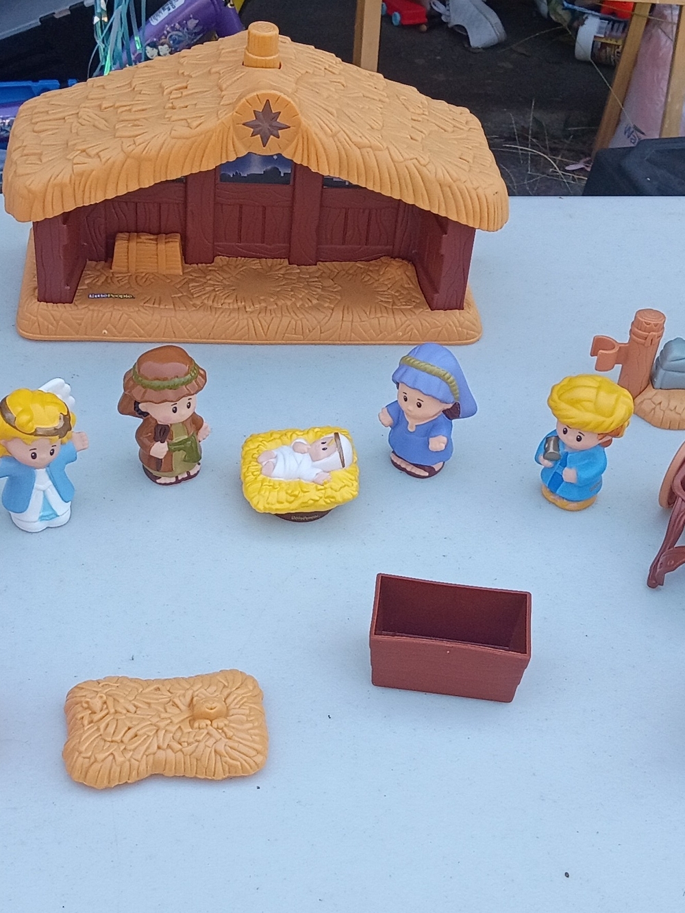 Fisher-Price Little People Nativity Set – Tan, Yellow, Blue